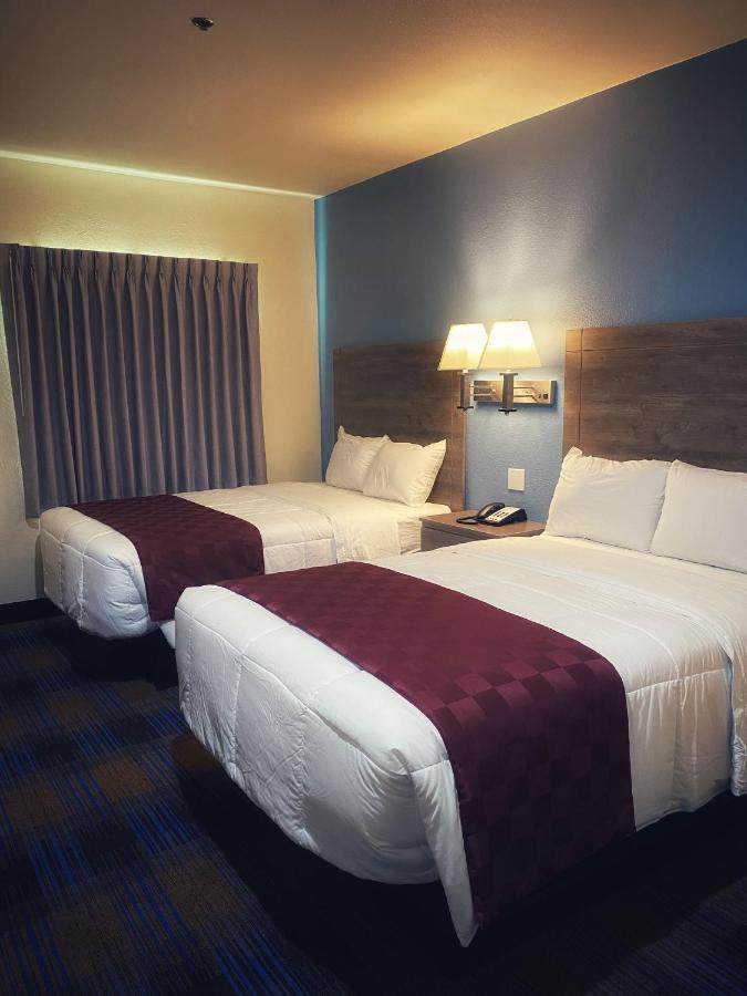 Lone Star 3* Decatur